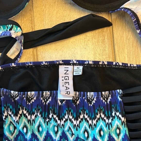 INGEAR - Bikini Swimsuit - NWOT- small top, medium bottom - Picture 9 of 9